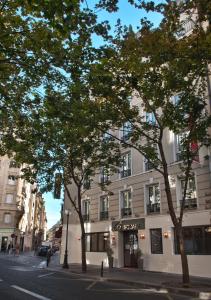 Hôtel Hotel B Square 11, rue des Batignolles 75017 Paris Île-de-France