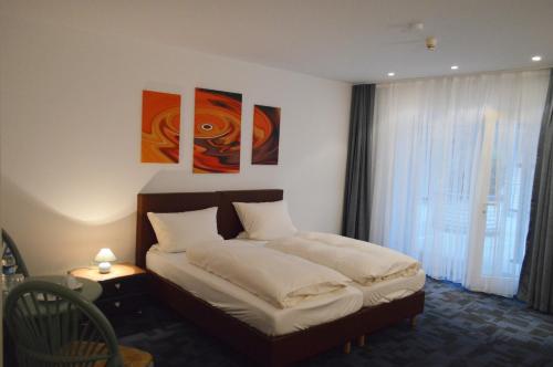 Hotel B8 Voerde