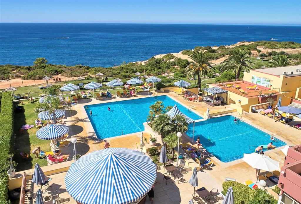 Hotel Baia Cristal Beach & Spa Resort Vale De Centeanes - Praia Do Carvoeiro, 8400-525 Carvoeiro
