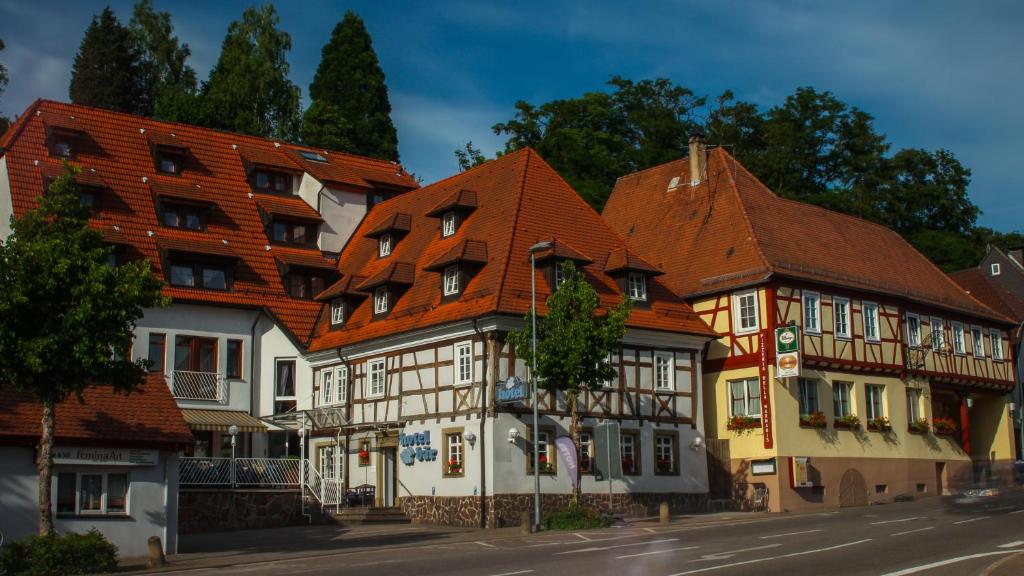 Hotel Bär Hauptstr. 131, 74889 Sinsheim