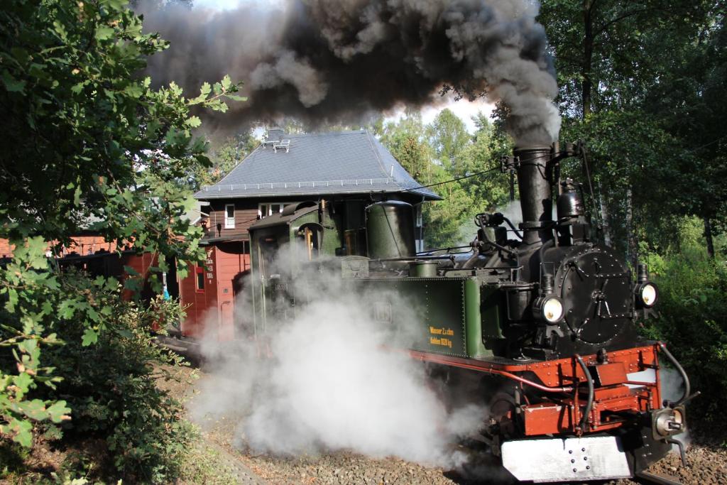 Hotel BB Am Bahnhof 1, 02785 Olbersdorf