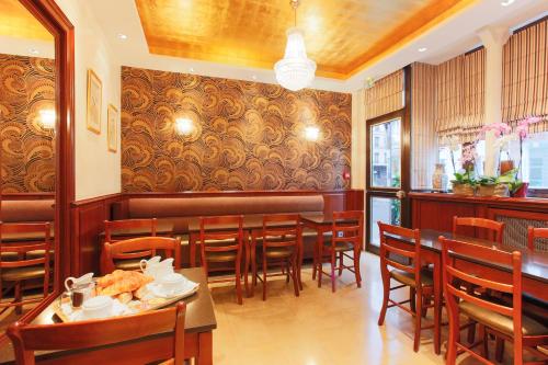 Hotel Bellevue Saint-Lazare