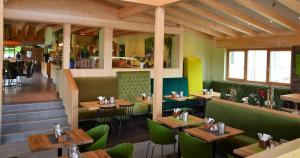 Hôtel Hotel Bergwirt Schernberg 1 91567 Herrieden Bavière