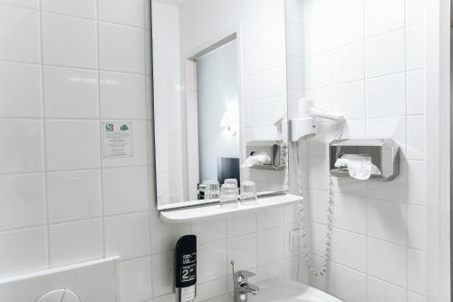 Hotel \
