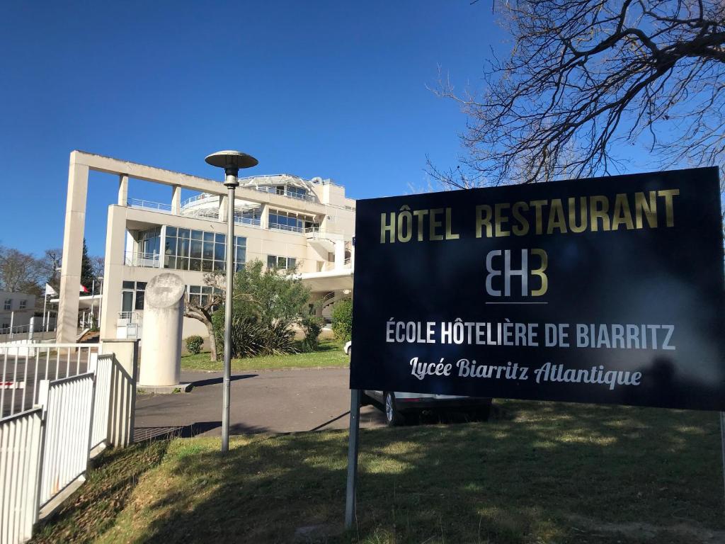 Hotel Biarritz Atlantique - Lycée Hotelier - Management School 2, rue Francis Jammes, 64200 Biarritz