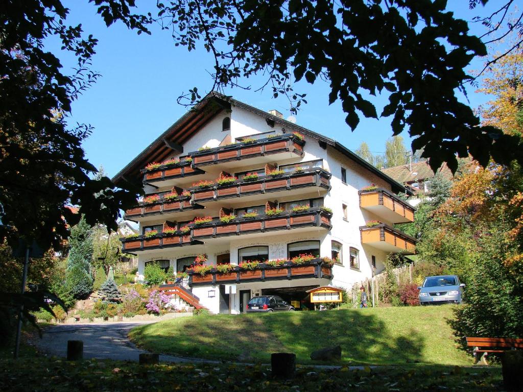 Hotel Breitenbacher Hof Breitenbachstrasse 18, 72178 Waldachtal