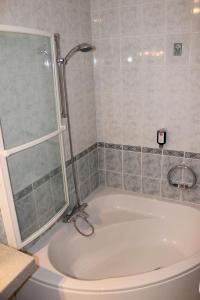 Hôtel Hotel Bristol 77 Avenue Pierre Semard 51510 Châlons-en-Champagne Champagne-Ardenne