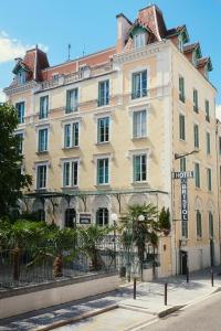 Hôtel Hôtel Bristol Pau 3 rue gambetta 64000 Pau Aquitaine