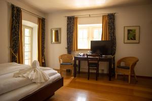 Hotel Burg Kerpen
