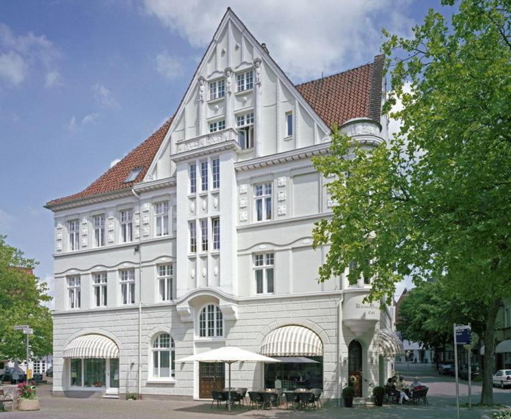 Hôtel Hotel & Café KleinerGrünauer Wenkenstraße 1 32105 Bad Salzuflen