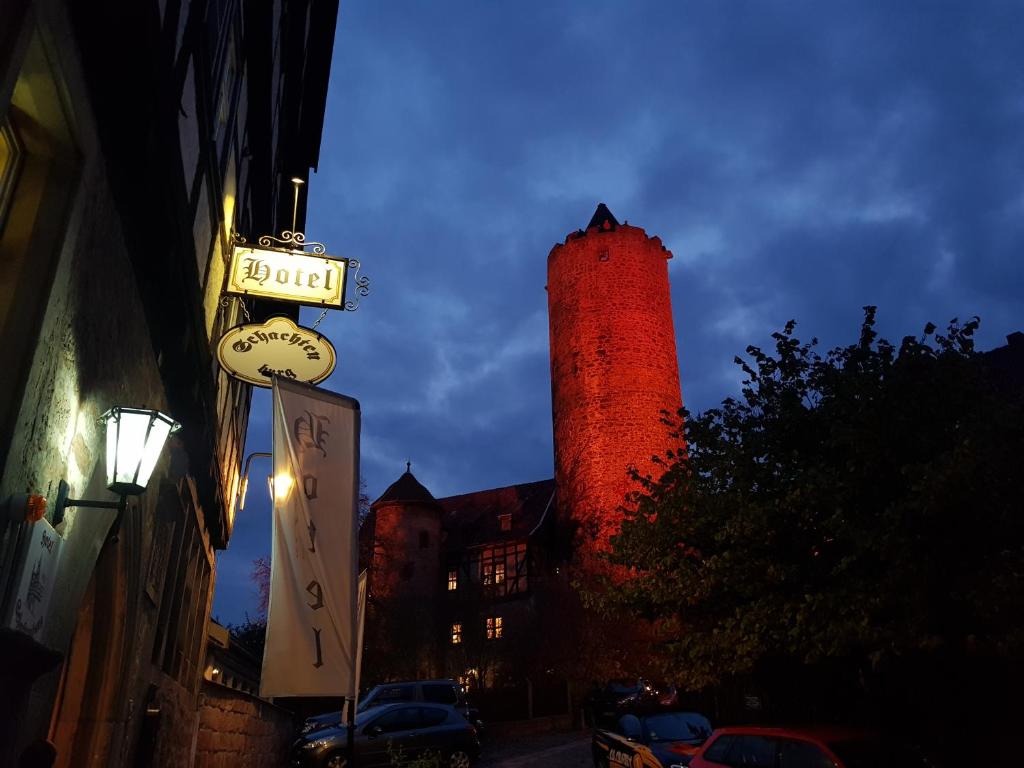 Hotel & Café Schachtenburg An der Schachtenburg 3, 36110 Schlitz