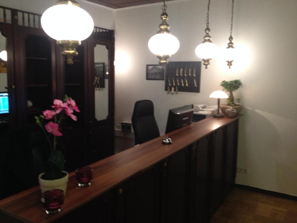 Hôtel Hotel Calenberger Hof Bahnhofstr. 11 30974 Wennigsen