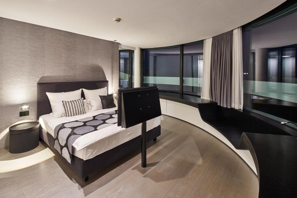 Hotel Campus At Home Am Klopferspitz 21, 82152 Planegg