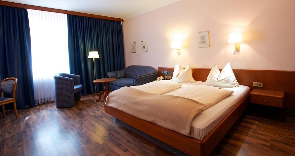 Hotel Carmen Hansastrasse 146, 81373 Munich