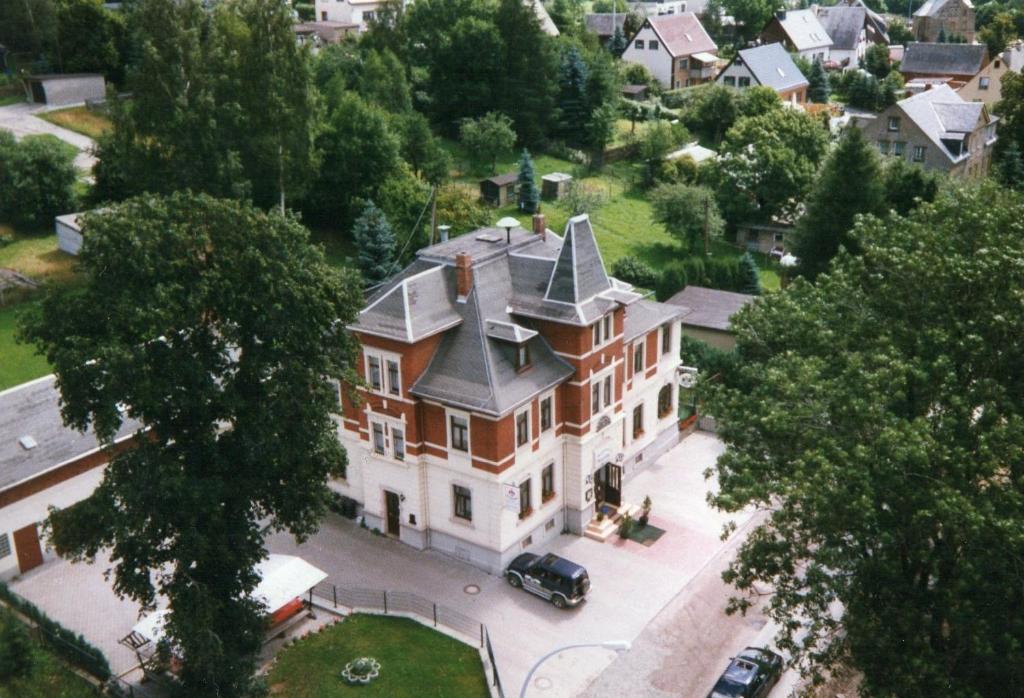 Hotel Carola Zollstraße 37, 09526 Olbernhau
