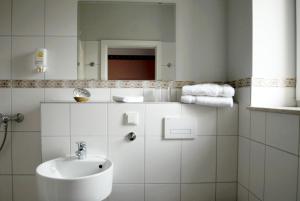 Hôtel Hotel Cellino Prieros Storkower Allee 4 15754 Prieros Brandebourg