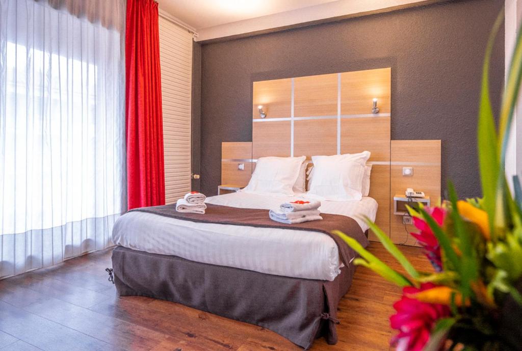 Hotel Chris'tel 15 Bd Alexandre Clair, 43000 Le Puy-en-Velay