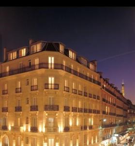 Hôtel Hotel Claridge Paris 37, rue François 1er 75008 Paris Île-de-France