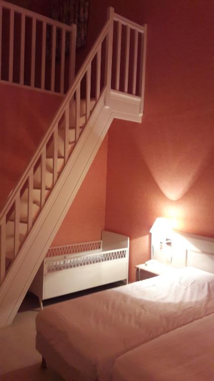 Hotel Columbia