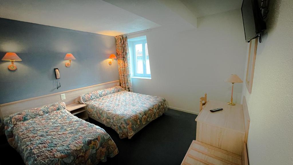 Hotel CÖRONA Lourdes 4 Rue du Calvaire, 65100 Lourdes