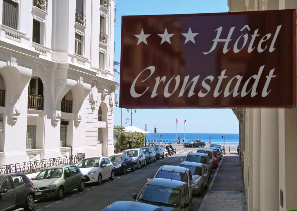 Hôtel Hotel Cronstadt 3 Rue Cronstadt 06000 Nice