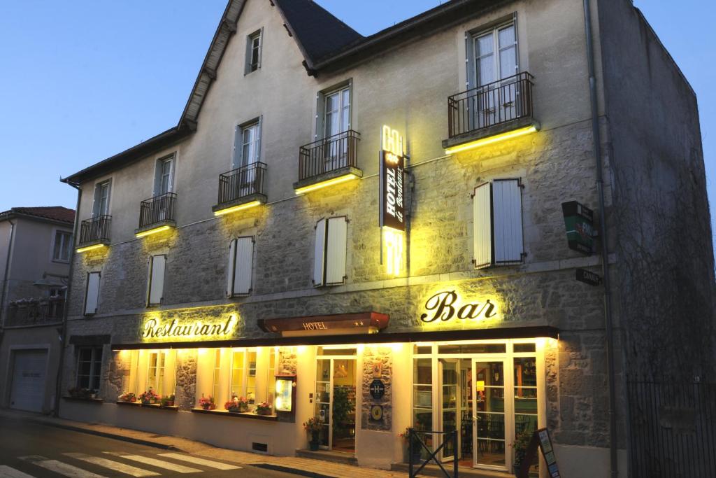 Hotel de Bordeaux 17, Avenue Du 11 Novembre, 46500 Gramat