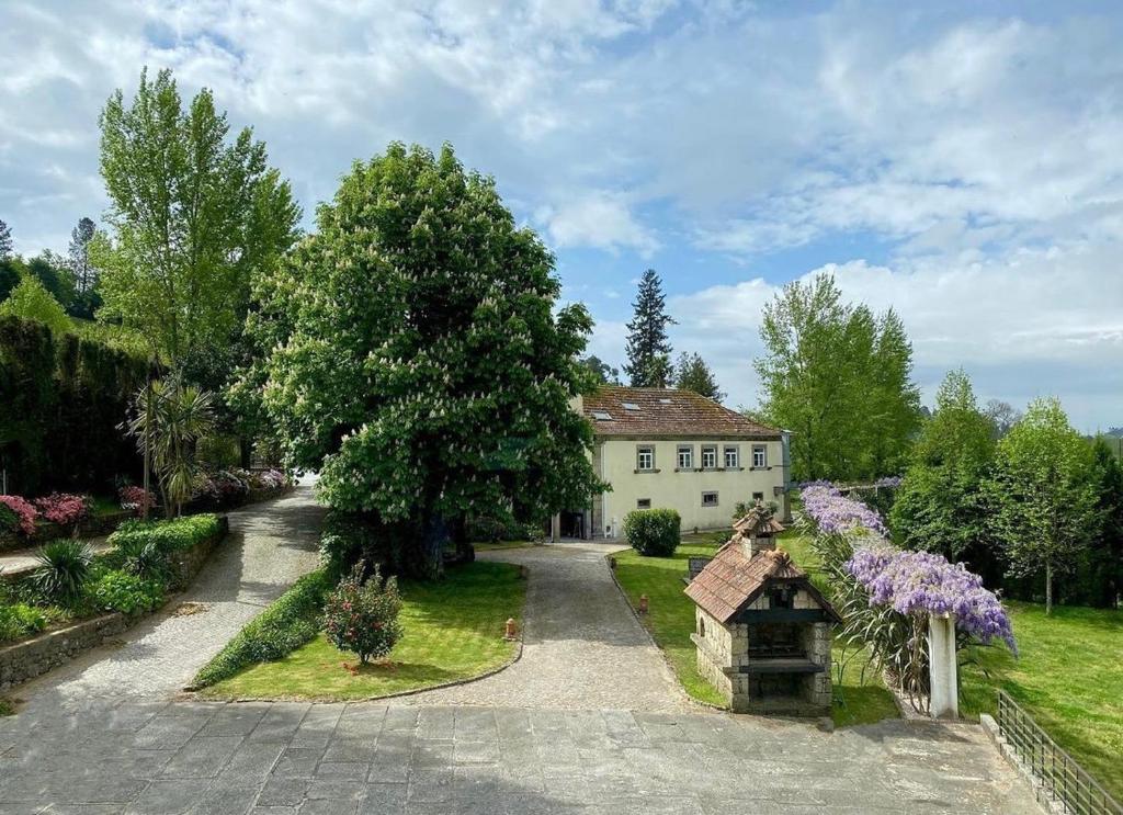 Hotel de Charme Quinta do Pinheiro Rua do Miraldo,262, 4590-390 Freamunde