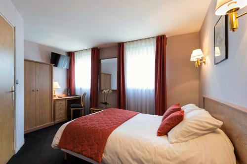 Hotel De Clisson Saint Brieuc
