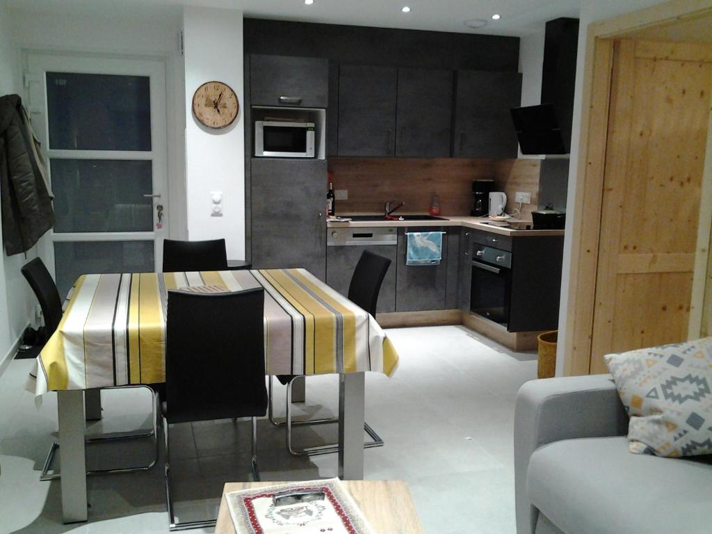 Hotel de la gare 58200 Cosne-Cours-sur-Loire