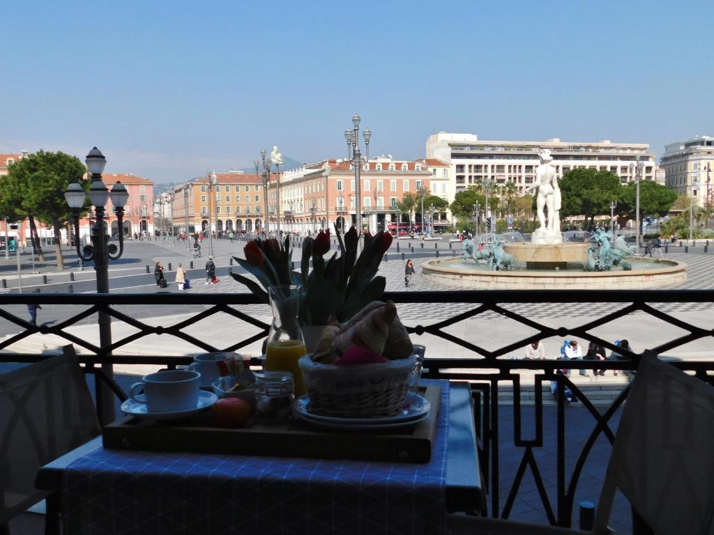 Hotel De La Mer 4 Place Massena, 06000 Nice