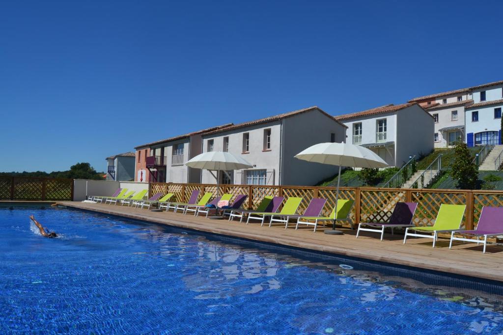 Hôtel de la Petite Plage 17190 Saint-Georges-dʼOléron