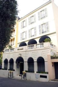 Hôtel Hotel De Monaco 1 Avenue Pierre Weck 06320 Cap d\'Ail Provence-Alpes-Côte d\'Azur