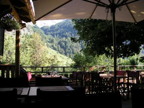 HOTEL DES ALPES - SKIERS LODGE