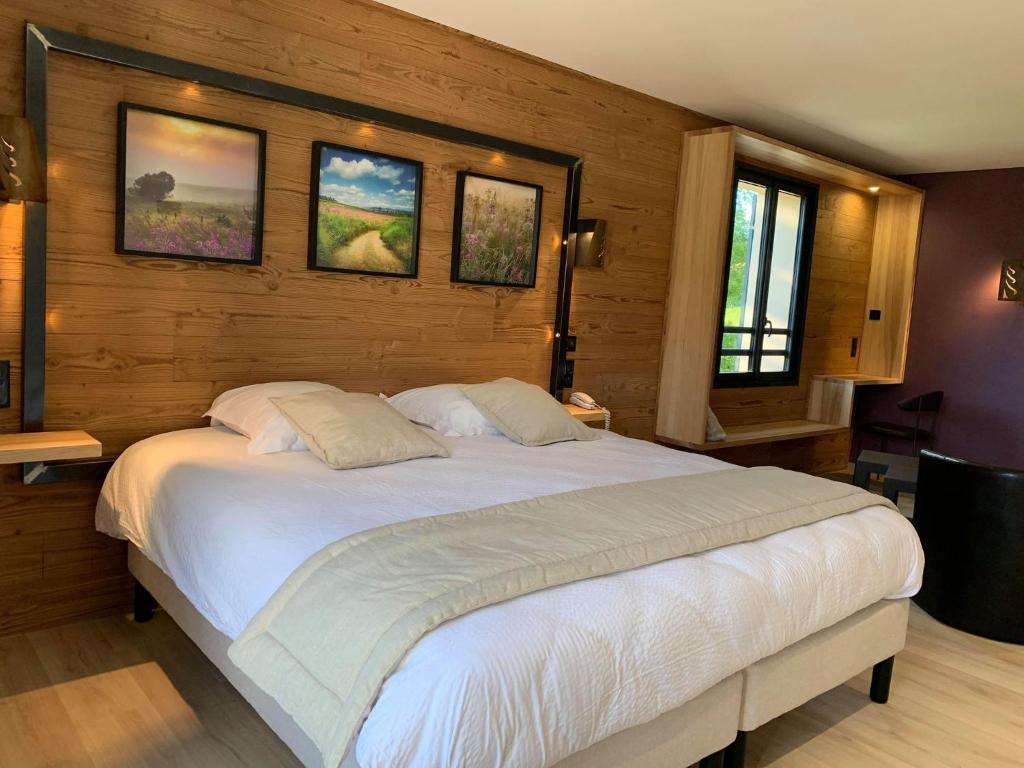 Hôtel hotel des Sapins le cellier 07660 Lanarce