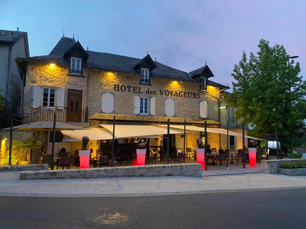 Hôtel Hotel Des Voyageurs 20 Avenue Du 15 Septembre 1945 15290 Le Rouget