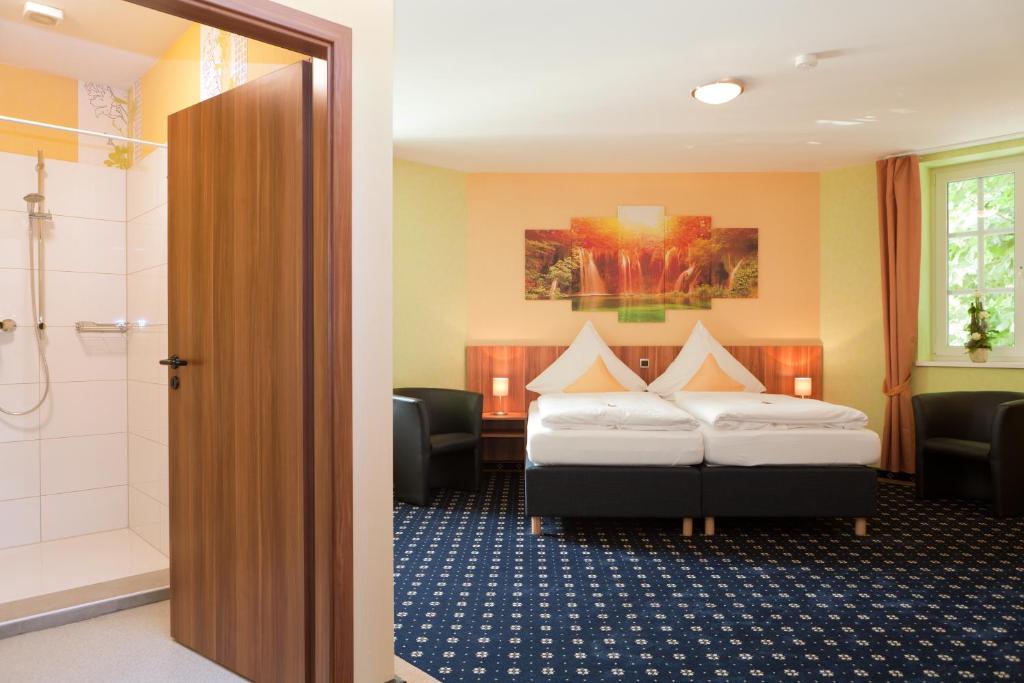Hotel Deutscher Hof Bismarckplatz 4, 64832 Babenhausen