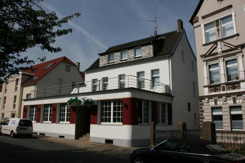 Hotel Diening Kirchfeldstr. 34, 45219 Essen