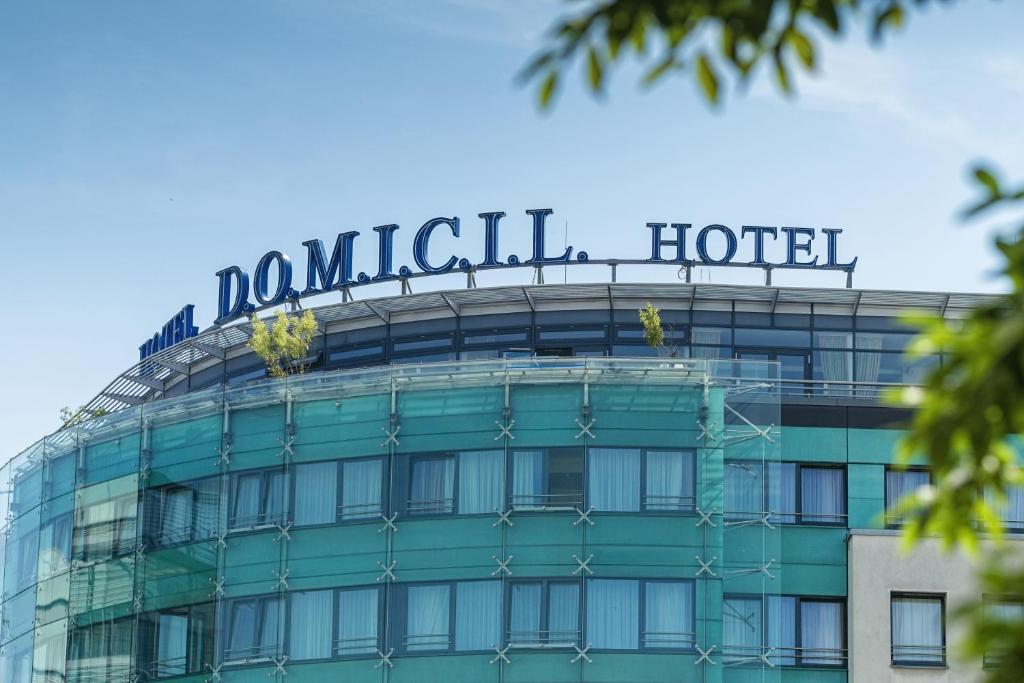 Hotel Domicil Berlin by Golden Tulip Kantstraße 111a, 10627 Berlin