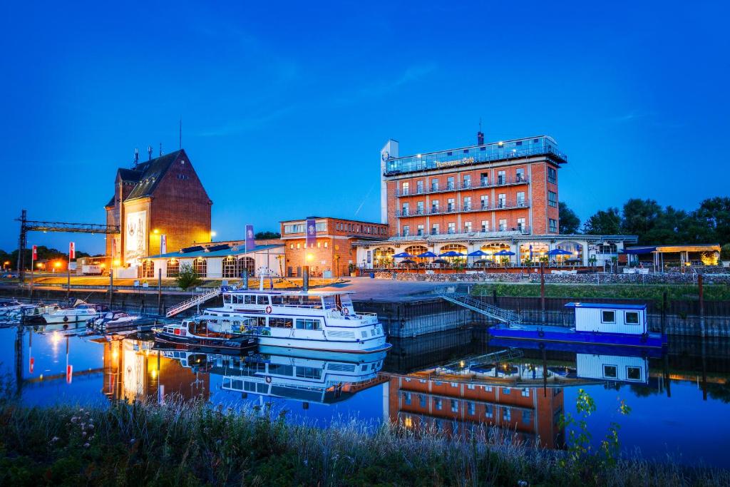 Hotel Dömitzer Hafen Hafenplatz 3, 19303 Dömitz