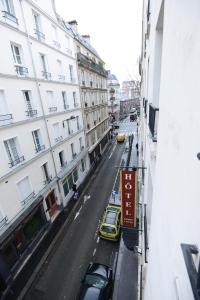 Hôtel HOTEL DU MONT LOUIS 5 RUE DE BELFORT 75011 Paris Île-de-France