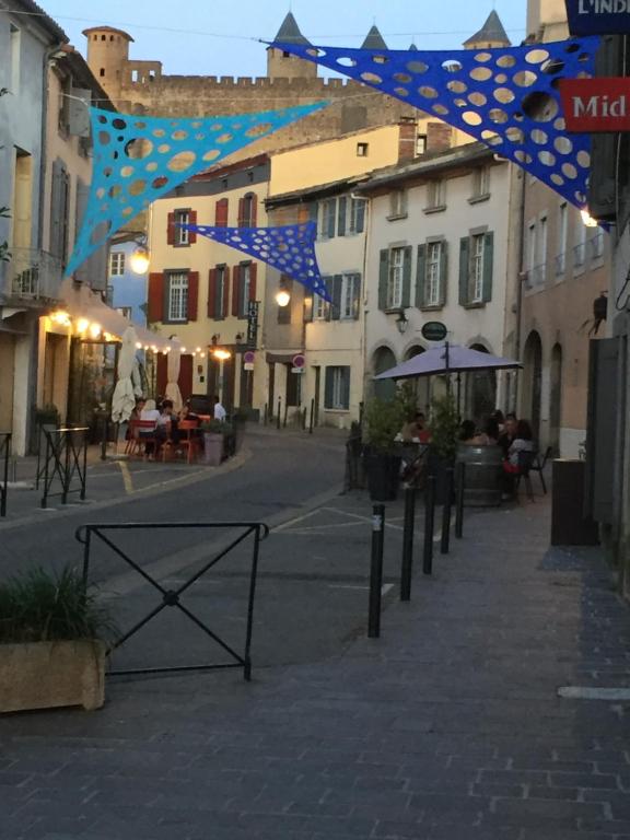 Hotel Du Pont Vieux 32 Rue Trivalle, 11000 Carcassonne