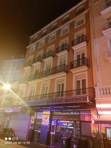 Hotel Du Rocher