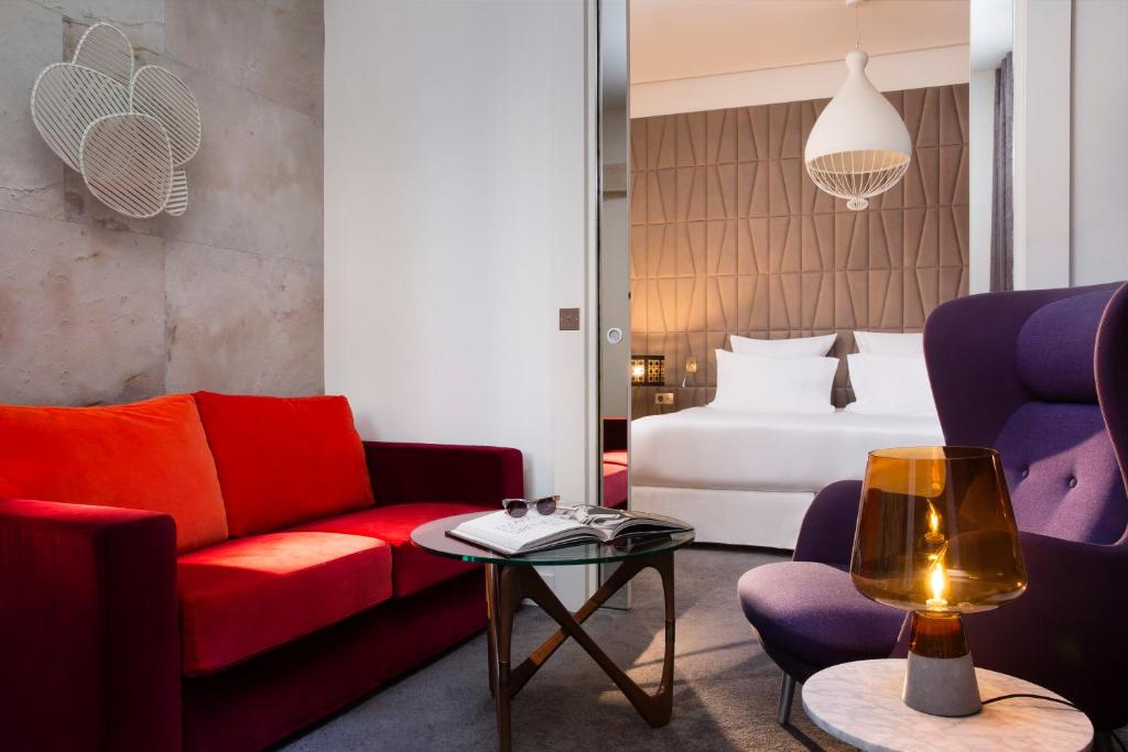 Hotel Dupond-Smith 2, rue des Guillemites, 75004 Paris