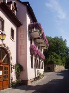 Hôtel Hotel Ebner Schottstr. 36 97631 Bad Königshofen im Grabfeld Bavière