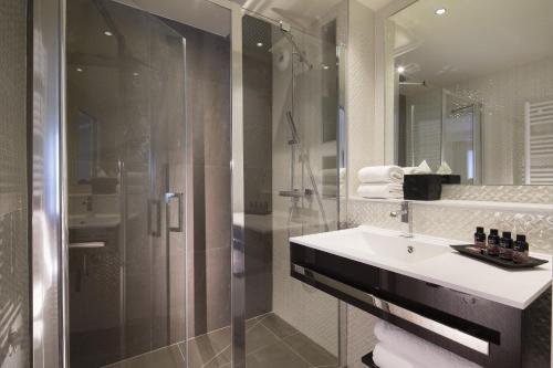 Hotel Elysees 8