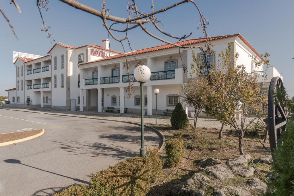 Hotel Estrela Da Idanha Av.Joaquim Morão, Apartado 48, 6061-909 Idanha-a-Nova