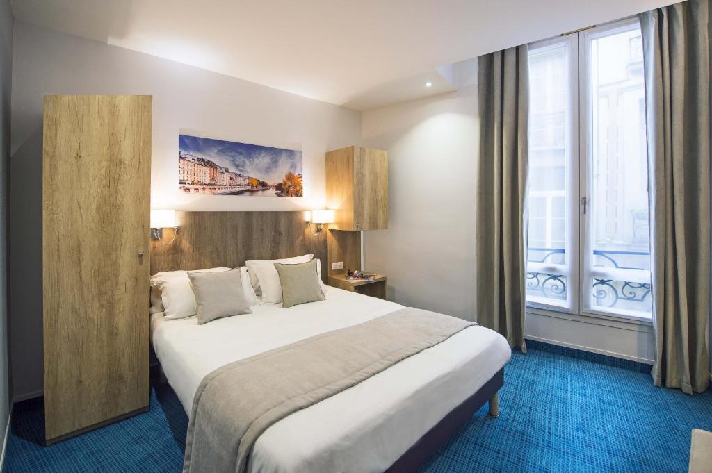 Hôtel Hôtel Eugénie 31 Rue Saint-André-Des-Arts 75006 Paris