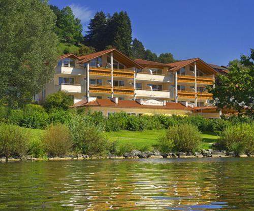 Hotel Fischer am See Uferstraße 25, 87629 Füssen