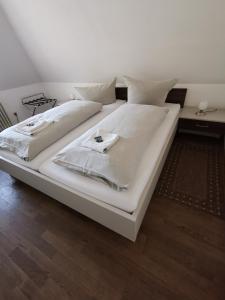 Hôtel Hotel Franziska Regensburger Straße 42 94315 Straubing Bavière