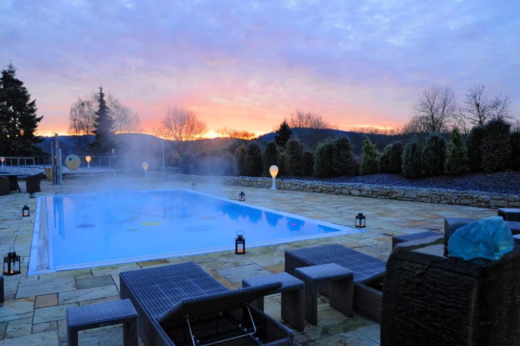 Hôtel Hotel Freund Sauerlandstr. 6 34516 Oberorke